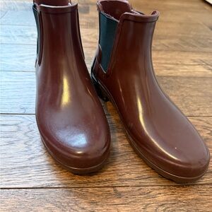 Hunter Burgundy Winter & Rain Boots Ankle-High